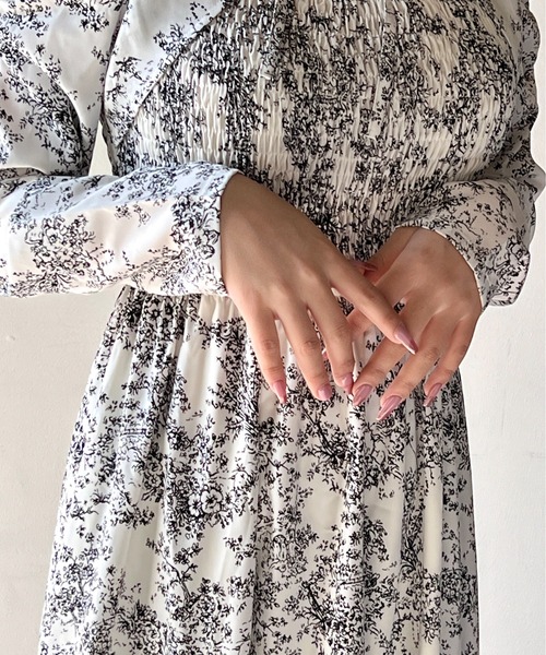 NOMAE（ノーマエ）の「デコルテ2wayシャーリングワンピース（ワンピース・レディース・ライトグレー/ライトブルー/ブラック/ライトピンク・FREE）」の18枚目の写真