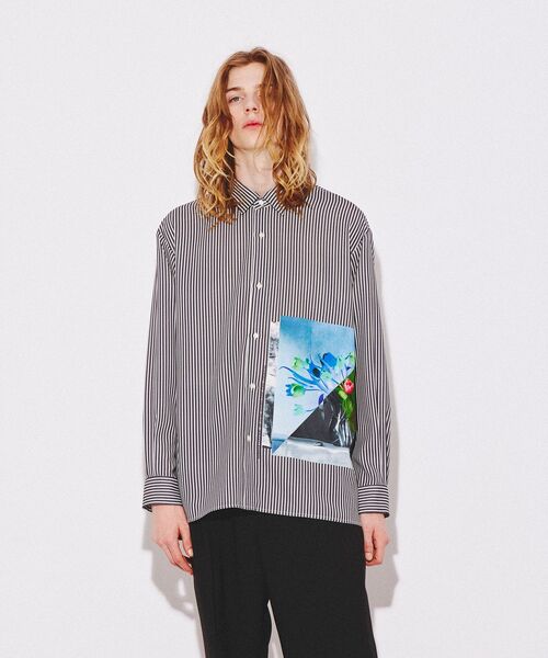 tk.TAKEO KIKUCHI(ティーケータケオキクチ)の「◆インバージョンフラワーシャツ(シャツ/ブラウス・メンズ・ブラック/ブラック系2/ブルー系2/ライトグレー・01/02/03)」の3枚目の写真