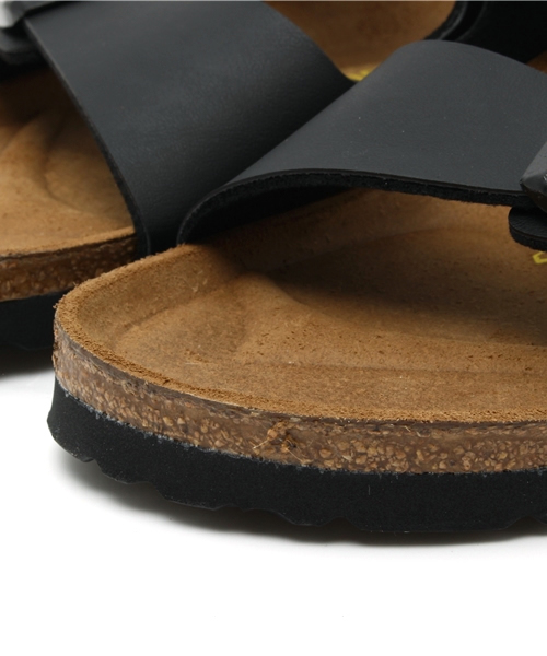 ROSE BUD（ローズバッド）の「[BIRKENSTOCK]ARIZONA（サンダル・レディース・ブラック/ホワイト・36/37/38/39）」の7枚目の写真