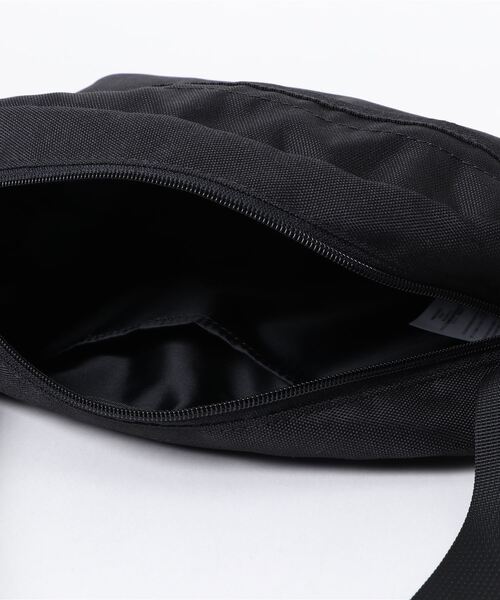 Lee（リー）の「Lee/リー　横型ミニショルダー（ショルダーバッグ・レディース・ブラック・ONE SIZE）」の5枚目の写真