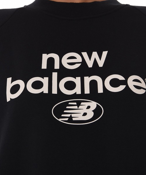 NEW BALANCE（ニューバランス）の「NB Essentials グラフィック スウェットクルー（スウェット・レディース・ライトブラウン/ブラック/ライトグレー・X-LARGE/LARGE/MEDIUM/SMALL）」の6枚目の写真