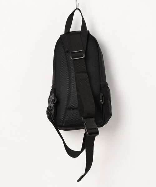 Manhattan Portage(マンハッタンポーテージ)の「Cobble Hill Sling Bag JR(ショルダーバッグ・メンズ・ブラック・X-SMALL)」の14枚目の写真