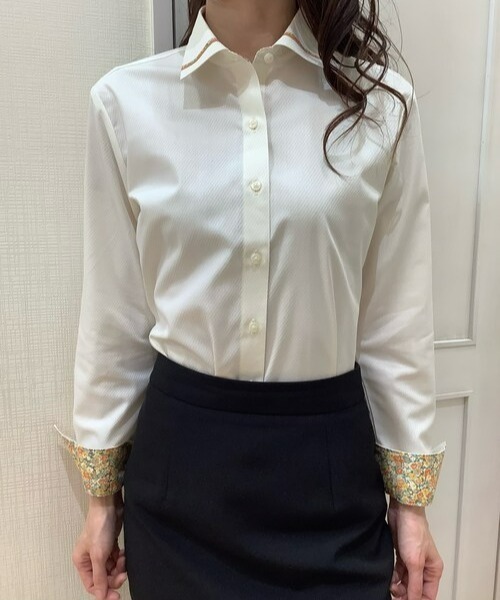 TOKYO SHIRTS（トウキョウシャツ）の「形態安定ノーアイロン ワイド 長袖ビジネスワイシャツ（ビジネスシャツ・レディース・ライトイエロー・S/M/XL/XS/L/LL）」の7枚目の写真