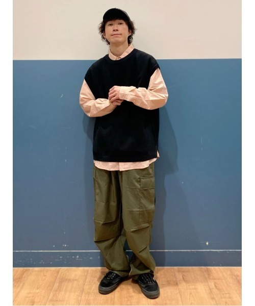 Right-on（ライトオン）の「【PLUS ONE】ミリオンドライカノコベスト（ベスト・メンズ・ブラック/ベージュ/グリーン・M/L/XL）」の6枚目の写真