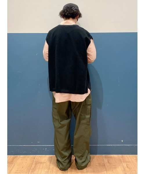 Right-on（ライトオン）の「【PLUS ONE】ミリオンドライカノコベスト（ベスト・メンズ・ブラック/ベージュ/グリーン・M/L/XL）」の7枚目の写真