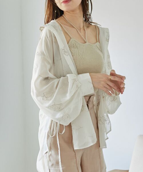 MAJESTIC LEGON(マジェスティックレゴン)の「サイドリボンシアーシャツ(シャツ/ブラウス・レディース・ホワイト系その他2/ピンク系その他2/ブラック系その他/A・MEDIUM)」の2枚目の写真