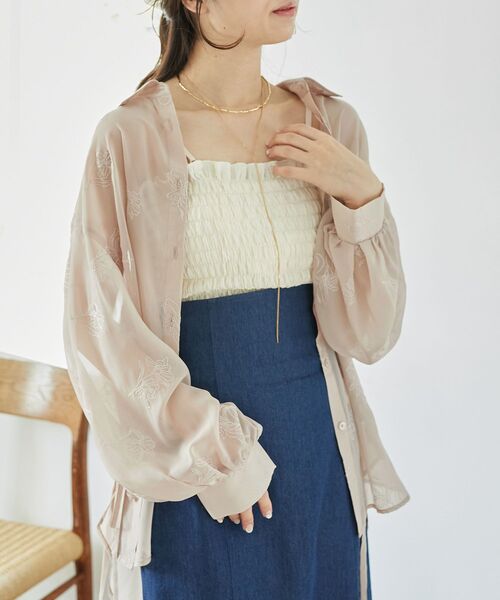 MAJESTIC LEGON(マジェスティックレゴン)の「サイドリボンシアーシャツ(シャツ/ブラウス・レディース・ホワイト系その他2/ピンク系その他2/ブラック系その他/A・MEDIUM)」の21枚目の写真
