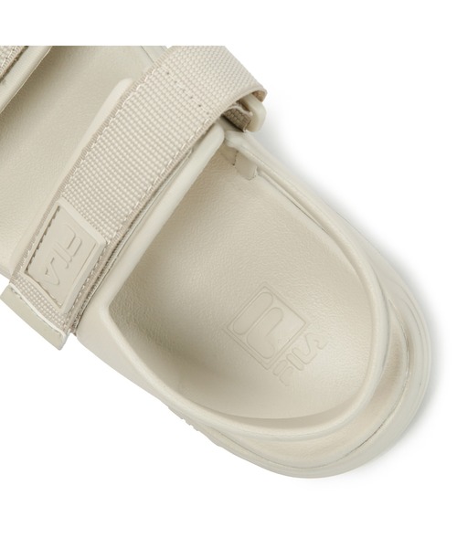 FILA(フィラ)の「FILA PONG SD / スポーツサンダル(サンダル・レディース・ベージュ/ホワイト系その他/ブラック・23.0cm/25.0cm/27.0cm/26.0cm/24.0cm/28.0cm)」の16枚目の写真