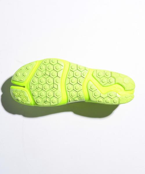 NIKE(ナイキ)の「<NIKE> FREE RIFT SANDAL/サンダル(サンダル・メンズ・ブラック/イエロー・26cm/27cm/28cm)」の5枚目の写真