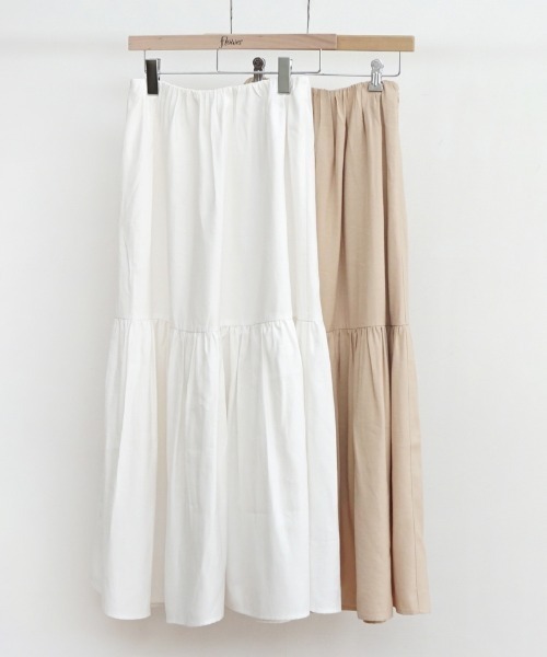 flower（フラワー）の「ボリュームティアードスカート（スカート・レディース・ホワイト/ベージュ・FREE）」の6枚目の写真