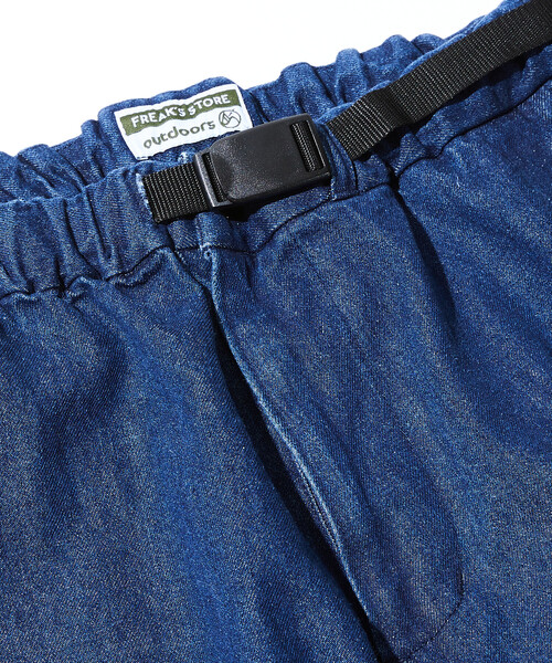 FREAK'S STORE(フリークスストア)の「限定展開 FREAK'S STORE OUTDOORS/フリークスアウトドアーズ ワイドシルエット クライミングパンツ/デニム/チノ(チノパンツ・メンズ・ナチュラル/ライトインディゴブルー/ダークインディゴブルー/ベージュ/オフホワイト/オリーブ/ブラック/チャコールグレー/レオパード/カモフラージュ/その他15・SMALL/MEDIUM/LARGE/X-SMALL)」の18枚目の写真