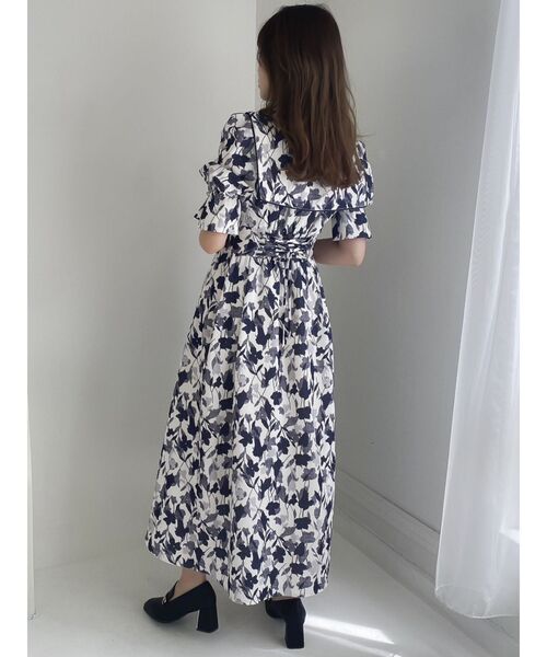 dazzlin（ダズリン）の「メープルフラワーパイピングワンピース（ワンピース・レディース・レッド/グレー/ブラック・MEDIUM/SMALL）」の7枚目の写真