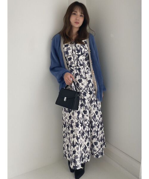 dazzlin（ダズリン）の「メープルフラワーパイピングワンピース（ワンピース・レディース・レッド/グレー/ブラック・MEDIUM/SMALL）」の14枚目の写真