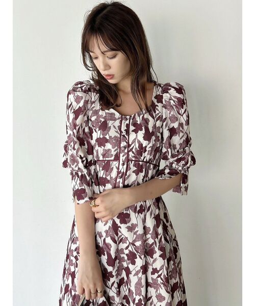 dazzlin（ダズリン）の「メープルフラワーパイピングワンピース（ワンピース・レディース・レッド/グレー/ブラック・MEDIUM/SMALL）」の21枚目の写真