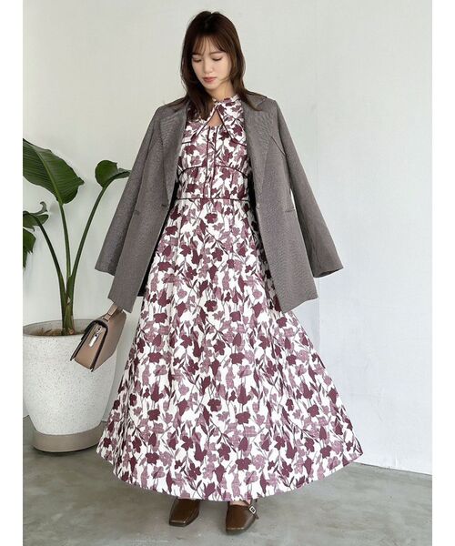 dazzlin（ダズリン）の「メープルフラワーパイピングワンピース（ワンピース・レディース・レッド/グレー/ブラック・MEDIUM/SMALL）」の22枚目の写真