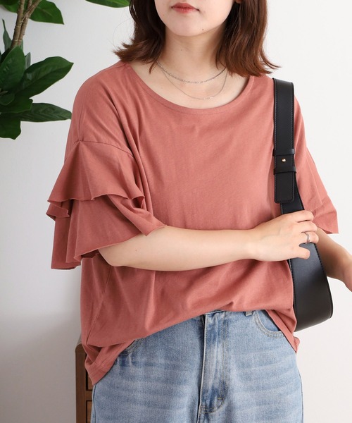 atONE(アットワン)の「atONE ダブルフリルスリーブプルオーバー(Tシャツ/カットソー・レディース・テラコッタ/ブラック/カーキ/ライトブラウン/ベージュ・M-L/LL~3L/4L~5L)」の16枚目の写真