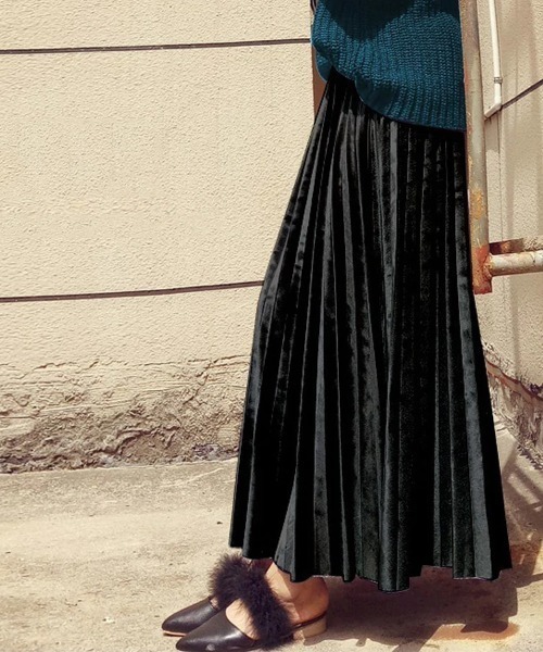 COCOMOMO（ココモモ）の「ベロア プリーツ ロング フレア スカート（スカート・レディース・ライトブラウン/ブラック/アイボリー/グリーン・FREE）」の12枚目の写真
