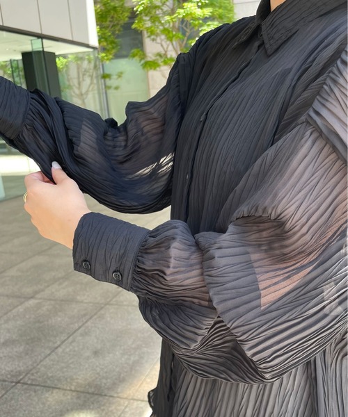 Ambre Ciel（アンブルシエル）の「シアーワッシャービッグシャツ／【WEB/EC限定商品】（シャツ/ブラウス・レディース・オレンジ/ブラック/アイボリー・FREE）」の16枚目の写真