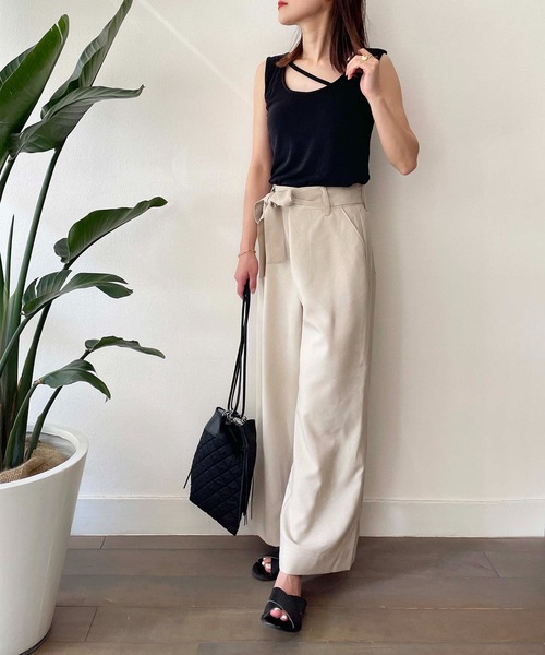 PICCIN(ピッチン)の「カップ付き接触冷感アシメストラップタンクトップ(タンクトップ・レディース・ブラック/サックスブルー・M/L)」の14枚目の写真