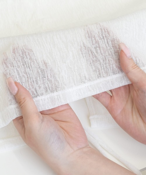 TeddyShop（テディショップ）の「レディース水着 長袖シアークロップド丈ラッシュガードトップス（ラッシュガード・レディース・ホワイト/ブラック・M/L/LL/S）」の3枚目の写真