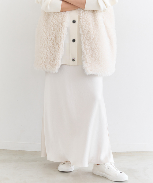 IENA（イエナ）の「ダブルサテンスカート（スカート・レディース・ライトグレー/ホワイト系その他/ネイビー・36/34/38）」の20枚目の写真