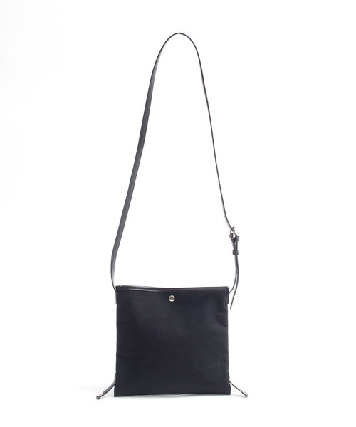 Arnold Palmer（アーノルドパーマー）の「2WAY シェア サコッシュ（ショルダーバッグ・レディース・ブラック/ベージュ/ブルー/アイボリー・F）」の6枚目の写真