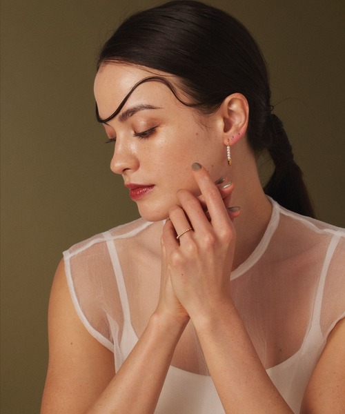 CENE（セネ）の「【CENE】セネ/ハーフエタニティリング（リング・レディース・ゴールド・#11/#9）」の2枚目の写真