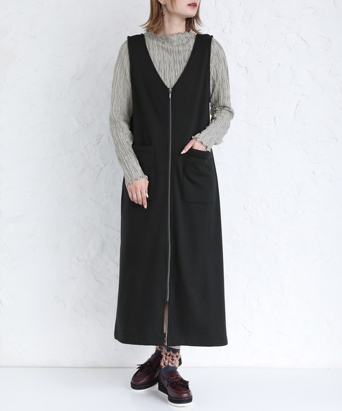 n'OrLABEL(ノアールレーベル)の「『ウェーブハイネックカットソー』(Tシャツ/カットソー・レディース・ライトグレー/ブラック/アイボリー/ダークブラウン・1/2)」の11枚目の写真