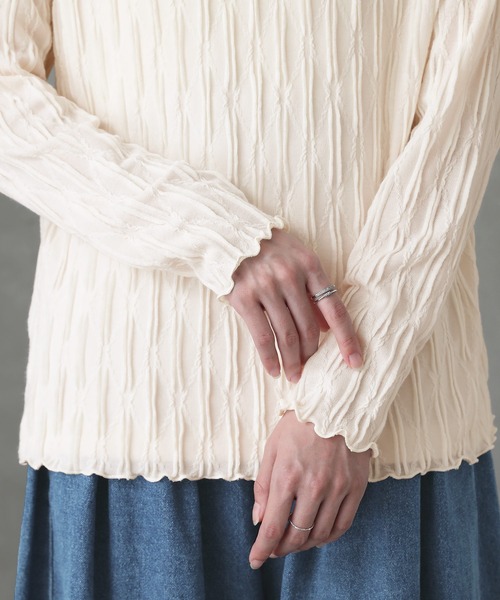 n'OrLABEL(ノアールレーベル)の「『ウェーブハイネックカットソー』(Tシャツ/カットソー・レディース・ライトグレー/ブラック/アイボリー/ダークブラウン・1/2)」の15枚目の写真