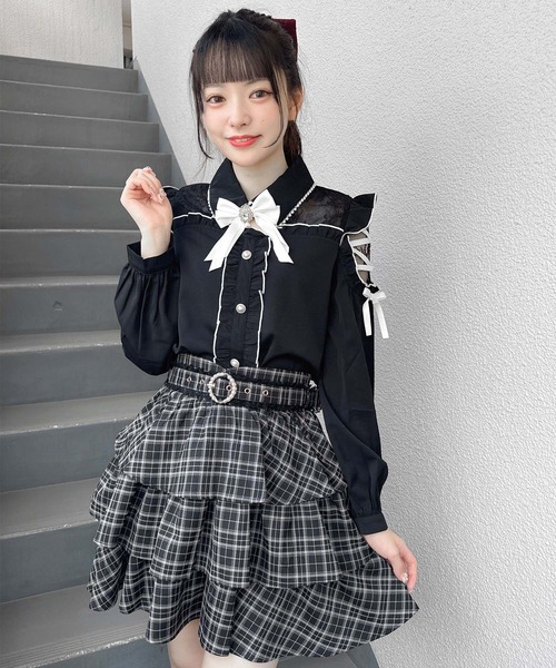 ROJITA(ロジータ)の「袖レースアップ配色カラーブラウス(シャツ/ブラウス・レディース・ピンク/ホワイト/ブラック・FREE)」の11枚目の写真