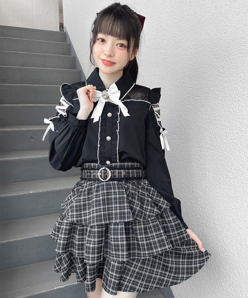 ROJITA(ロジータ)の「袖レースアップ配色カラーブラウス(シャツ/ブラウス・レディース・ピンク/ホワイト/ブラック・FREE)」の15枚目の写真