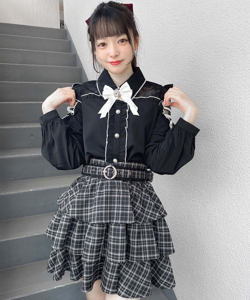 ROJITA(ロジータ)の「袖レースアップ配色カラーブラウス(シャツ/ブラウス・レディース・ピンク/ホワイト/ブラック・FREE)」の16枚目の写真
