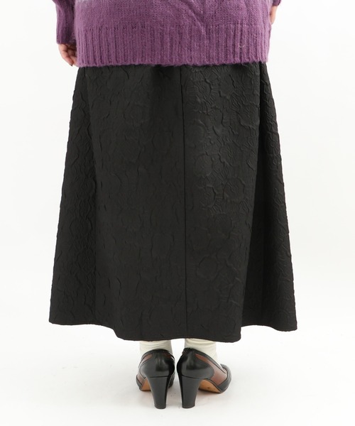 ScoLar（スカラー）の「132736：蝶刺繍エンボス花柄×チェック柄