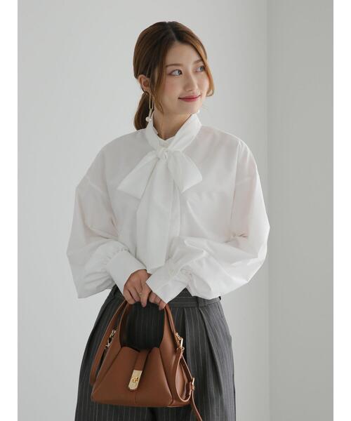 Te chichi（テチチ）の「ビッグリボンブラウス（2way）（シャツ/ブラウス・レディース・オフホワイト/ブルー/ブラウン・F）」の7枚目の写真