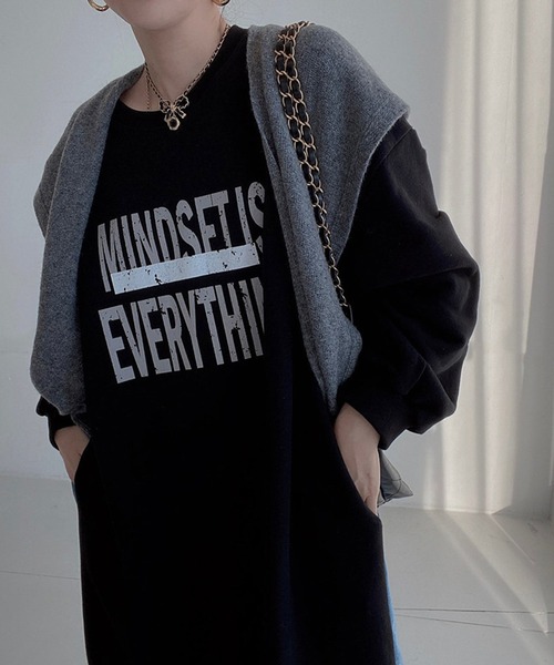 MILAE（ミレ）の「デニム切替スウェットロングワンピース（ワンピース・レディース・グレー/ブラック/オフホワイト・FREE）」の13枚目の写真