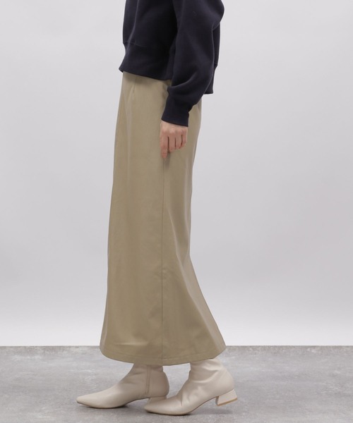 LAKOLE（ラコレ）の「エコレザーナロースカート / 989447（スカート・レディース・ブラック/グレイッシュベージュ・SMALL/MEDIUM）」の11枚目の写真