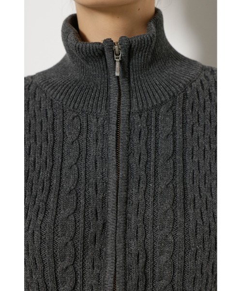 【新品未使用タグ付】Compact Zip Knit LAGUA GEM（ラグアジェム）の「CABLE COMPACT ZIP トップス
