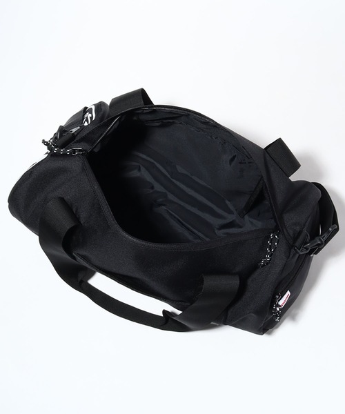 VISION STREET WEAR(ヴィジョンストリートウェア)の「【VISION STREET WEAR/ヴィジョンストリートウェア】 ロールボストンバッグM (容量:約16L)(ボストンバッグ・メンズ・ブラック系その他2/ブラック/ブラック系その他・FREE)」の13枚目の写真
