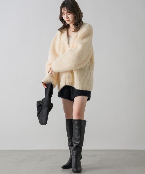 NEUNA(ヌナ)の「シャギーショートパンツ(その他パンツ・レディース・グレー/アイボリー/ブラック・FREE)」の13枚目の写真