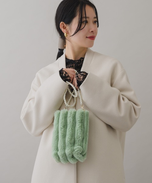 KATHARINE ROSS（キャサリンロス）の「【KATHARINE ROSS】WEB限定 パールチェーンエコファーポシェット（ショルダーバッグ・レディース・ピンク/グレー/グレイッシュベージュ/ミント・MEDIUM）」の17枚目の写真