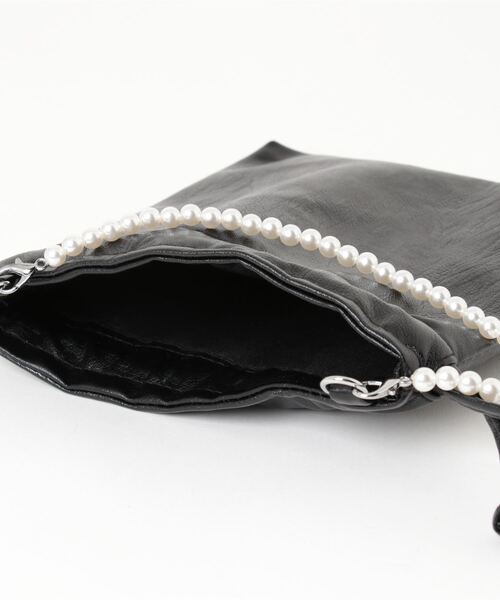 coca（coca）（コカ）の「パールチェーン巾着ミニバック（ショルダーバッグ・レディース・ブラック・ONE SIZE）」の14枚目の写真