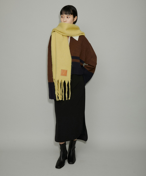 ADAM ET ROPE'（アダムエロペ）の「【WEB限定】シャギーボリュームフリンジマフラー（ストール/ショール・レディース・サックスブルー/ベージュ系その他/イエロー/オフホワイト/オレンジ・FREE）」の6枚目の写真