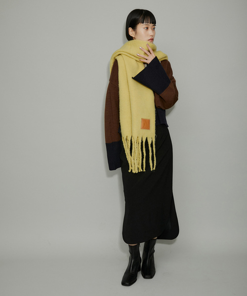 ADAM ET ROPE'（アダムエロペ）の「【WEB限定】シャギーボリュームフリンジマフラー（ストール/ショール・レディース・サックスブルー/ベージュ系その他/イエロー/オフホワイト/オレンジ・FREE）」の7枚目の写真