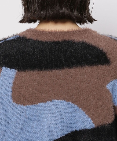 niko and...(ニコアンド)の「フェザーアート柄ニットプルオーバー(ニット/セーター・レディース・ピンク/ブルー/アイボリー・FREE)」の16枚目の写真