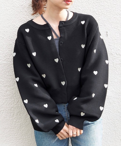 tiptop（ティップトップ）の「アソートモチーフショートカーディガン（カーディガン/ボレロ・レディース・ベージュ/ホワイト系その他/アイボリー/ブラック/チャコールグレー/ブラック系その他・FREE）」の3枚目の写真