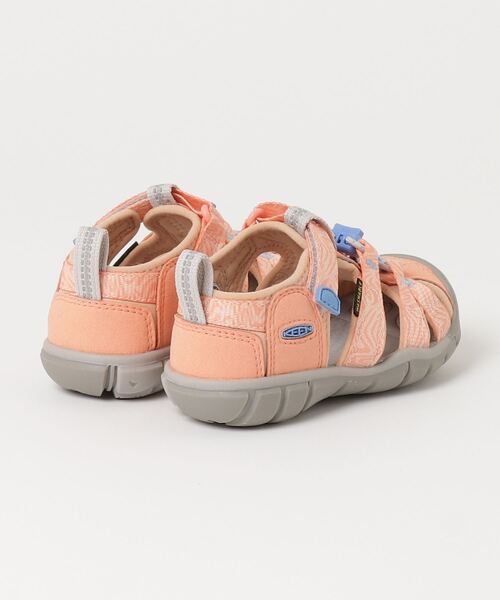 KEEN（キーン）の「KEEN/キーン キッズ サンダル アウトドアシューズ SEACAMP II CNX シーキャンプ 1028849（サンダル・キッズ・ピンク系その他・18.5cm/18.0cm/17.0cm/19.5cm/15.0cm/16.0cm）」の3枚目の写真