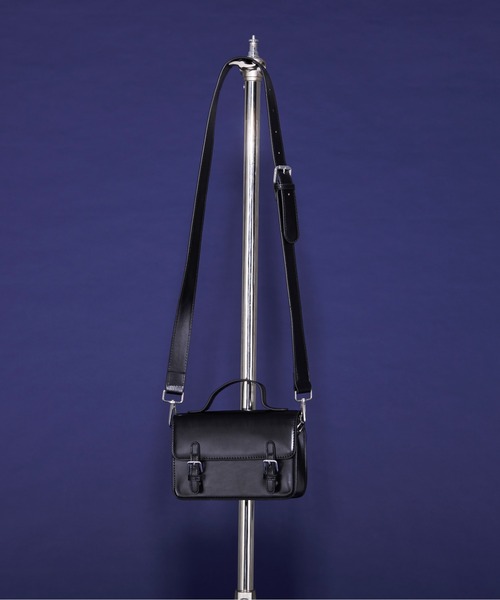 新品タグ付き】Ellno Loset 2WAYシルバーバックルブルゾン Ellno