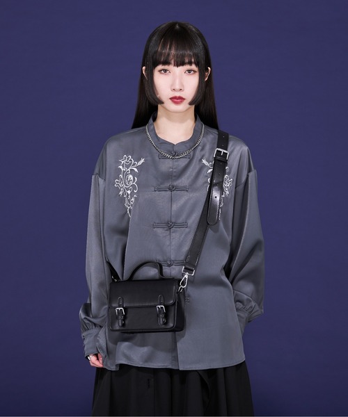 Ellno Loset（エルノロゼット）の「バックルショルダーバッグ（ショルダーバッグ・メンズ・ブラック・FREE）」の3枚目の写真