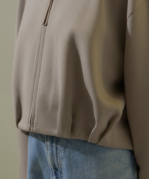 SALON adam et rope'（サロン アダム エ ロペ）の「[24SS]クロップドコクーンブルゾン【洗える】（ブルゾン・レディース・ブラック/ベージュ系その他・FREE）」の12枚目の写真