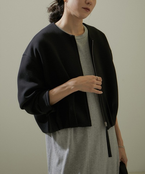 SALON adam et rope'（サロン アダム エ ロペ）の「[24SS]クロップドコクーンブルゾン【洗える】（ブルゾン・レディース・ブラック/ベージュ系その他・FREE）」の20枚目の写真